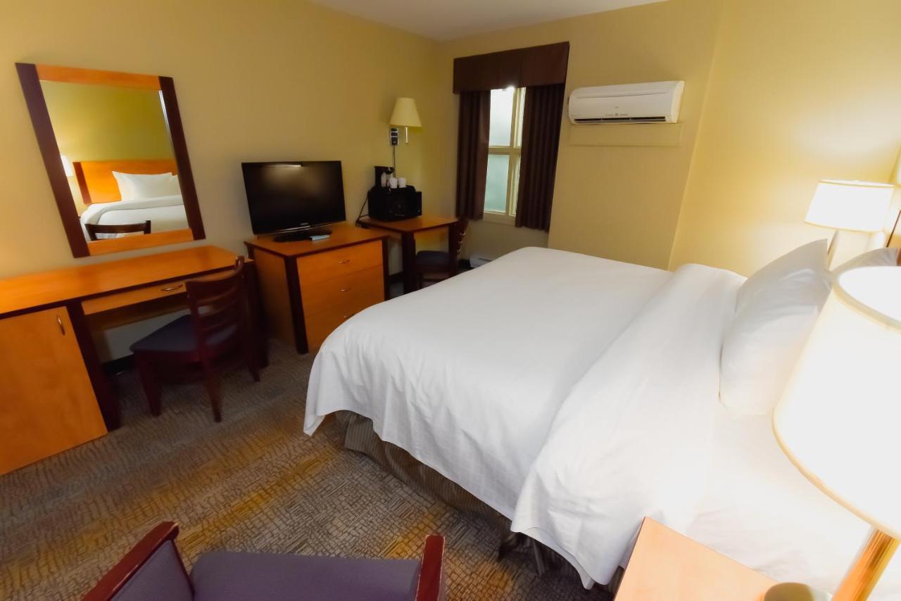 Canad Inns Destination Centre Windsor Park Γουίνιπεγκ Εξωτερικό φωτογραφία