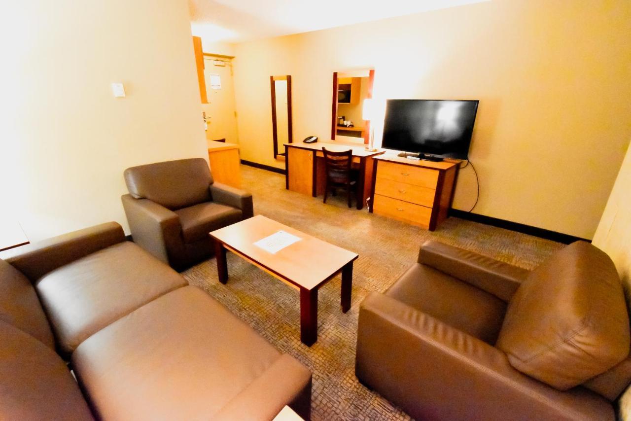 Canad Inns Destination Centre Windsor Park Γουίνιπεγκ Εξωτερικό φωτογραφία