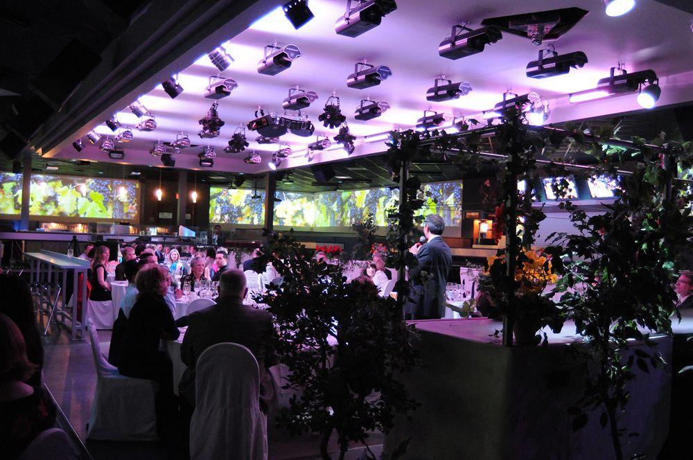 Canad Inns Destination Centre Windsor Park Γουίνιπεγκ Εξωτερικό φωτογραφία