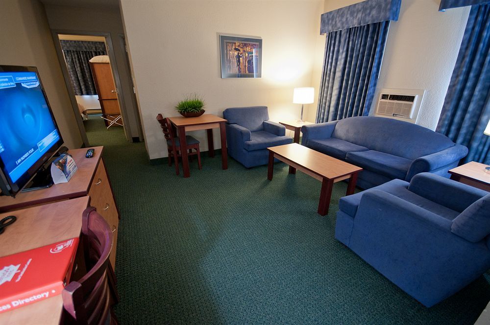 Canad Inns Destination Centre Windsor Park Γουίνιπεγκ Εξωτερικό φωτογραφία
