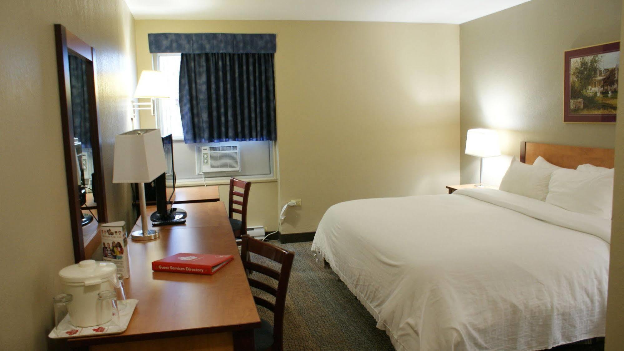 Canad Inns Destination Centre Windsor Park Γουίνιπεγκ Εξωτερικό φωτογραφία